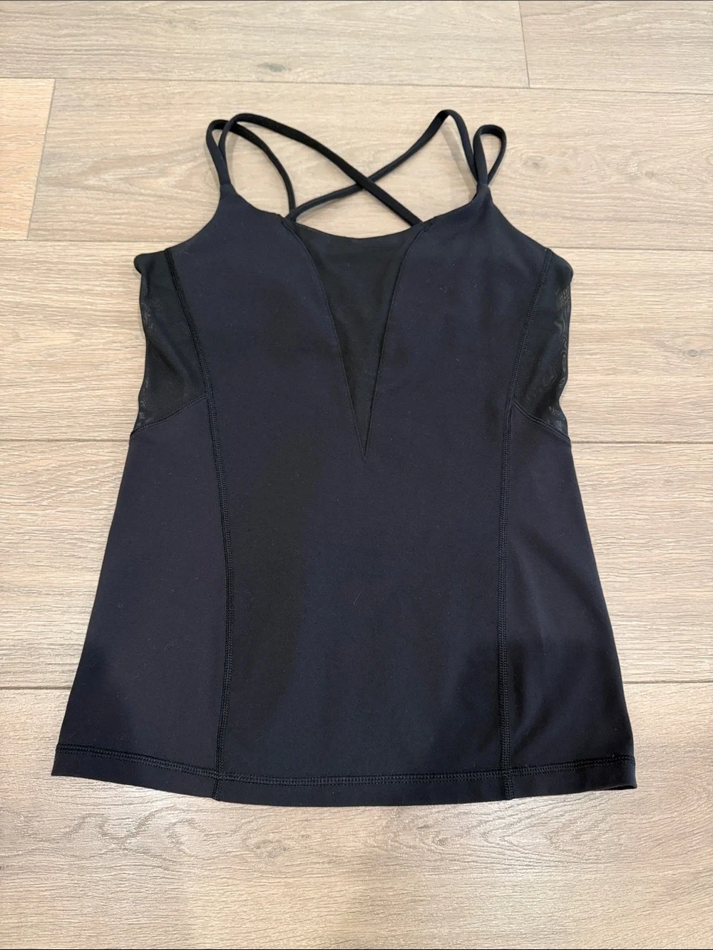 LULULEMON Black Exquisite Tank Full On Luon Yoga Coolmax Active Gym Top Size 8